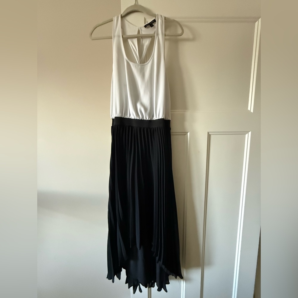 Banana Republic Black and White Sleeveless Maxi Hi-Lo Dress